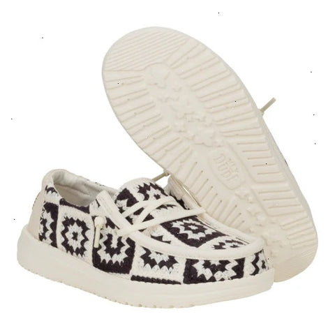 Wendy Youth Cottage Crochet - Black/Multi